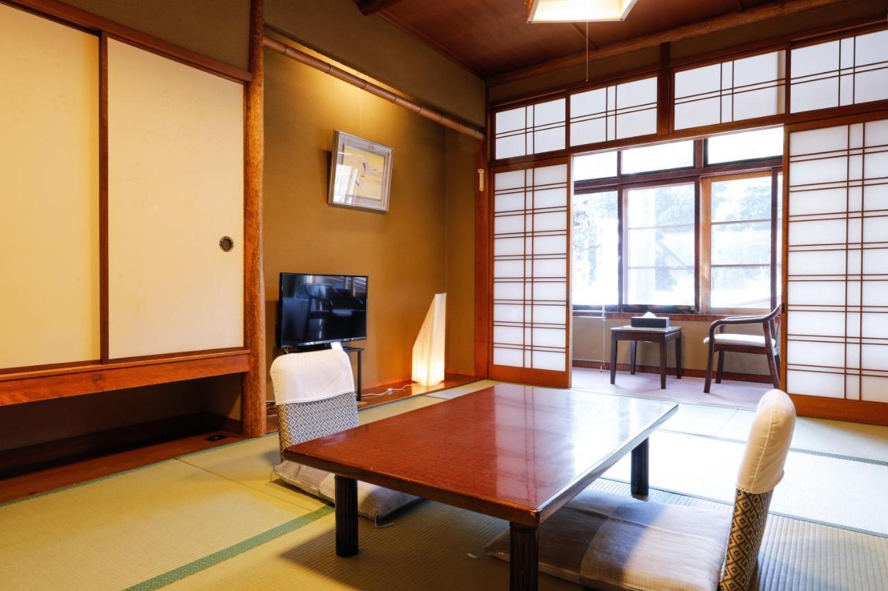 Tsuruya Ryokan Toyooka  Extérieur photo